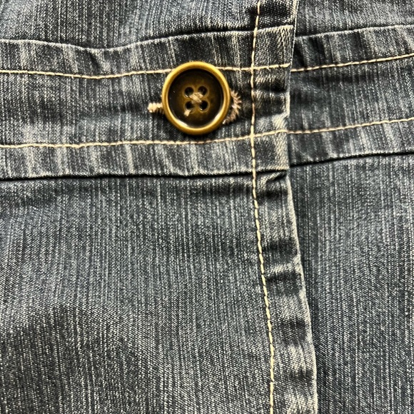 Denim jacket - Picture 4 of 6